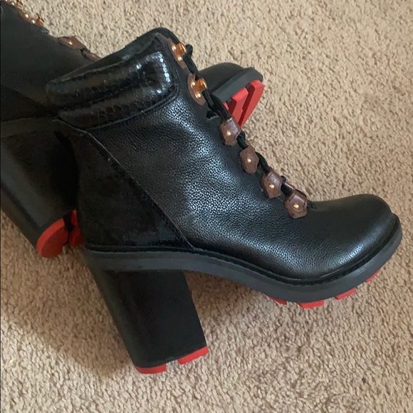 SOLD Leather calf hair suede booties - Picture 4 of 7